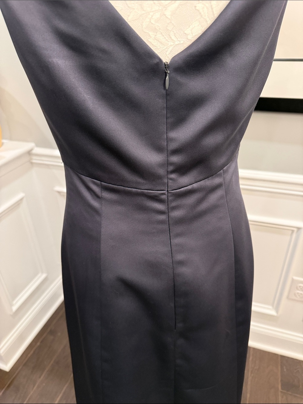 RARE VTG 90’s Vera Wang Black Cowl Neck Satin Gown - Picture 7 of 12